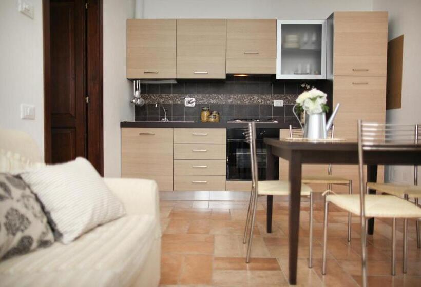 패밀리 아파트, Agriturismo Il Vecchio Mandorlo