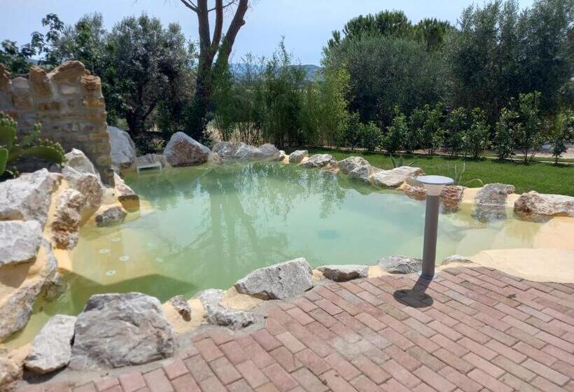 جناح سوبيريور, Agriturismo La Fontanella & Glamping