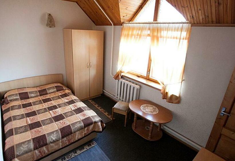 اتاق استاندارد, Fortūna Guest House