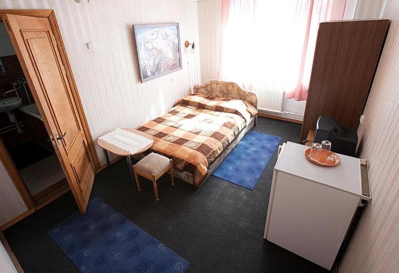 اتاق استاندارد, Fortūna Guest House