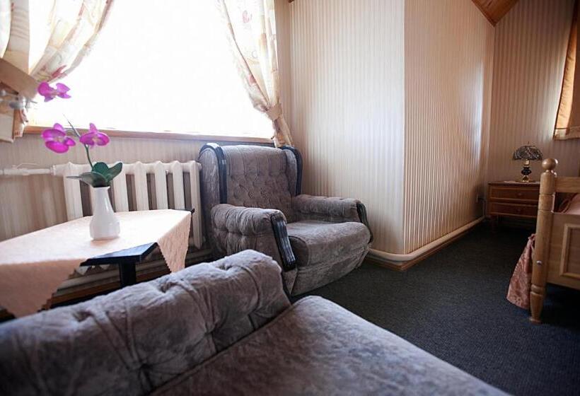 اتاق راحتی, Fortūna Guest House