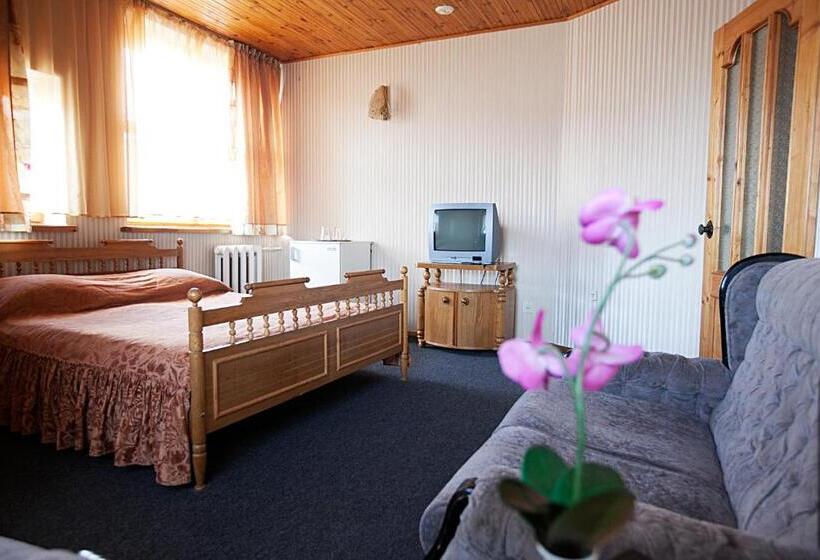 اتاق راحتی, Fortūna Guest House