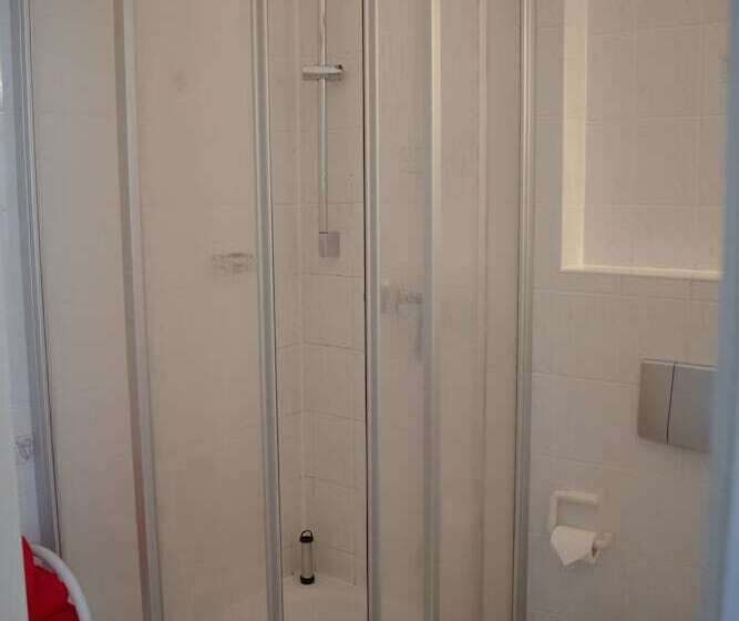 Camera Standard, Pension Haus Marga