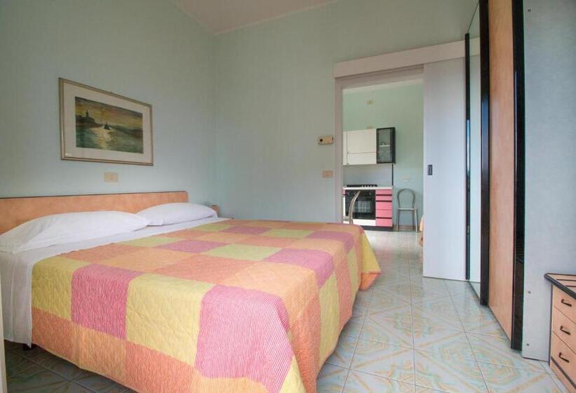Апартаменты 1 Спальня с Балконом, Residence Hotel Amalfi