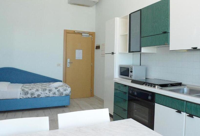 Апартаменты 1 Спальня Вид на Море, Residence Hotel Amalfi