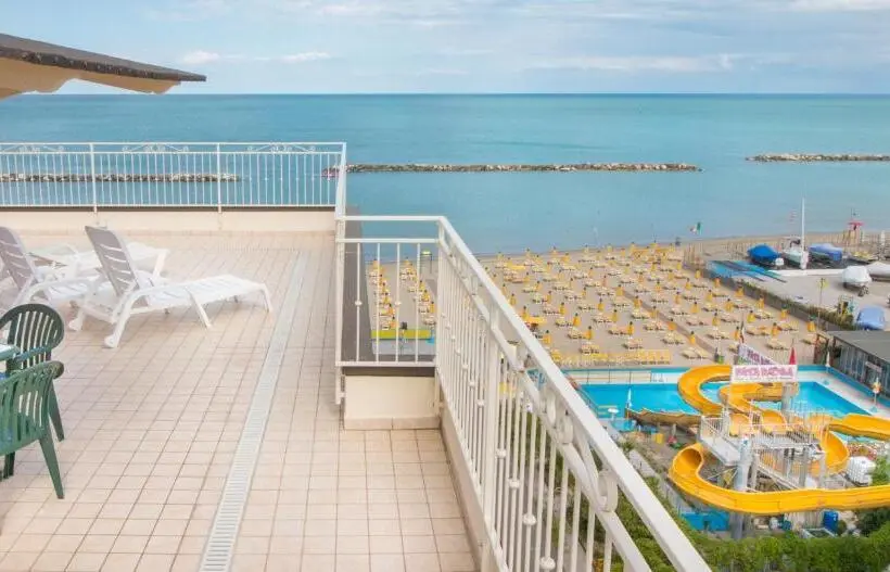 １ベッドルームのデラックスアパートメント, Residence Hotel Amalfi