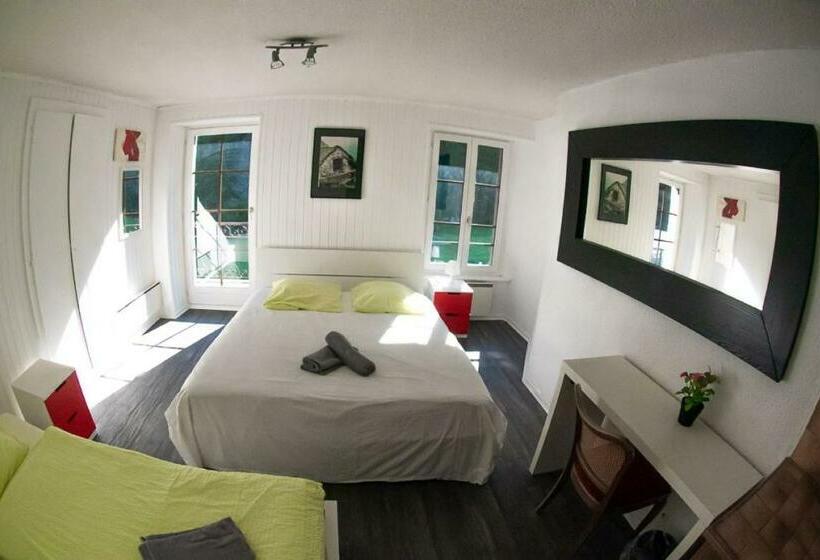 غرفة قياسية حمام مشترك, Auberge Du Mont Blanc