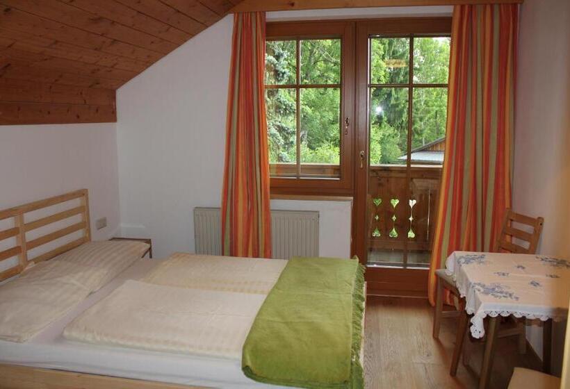 Апартаменты 3 Спальни, Naturgut Gailtal