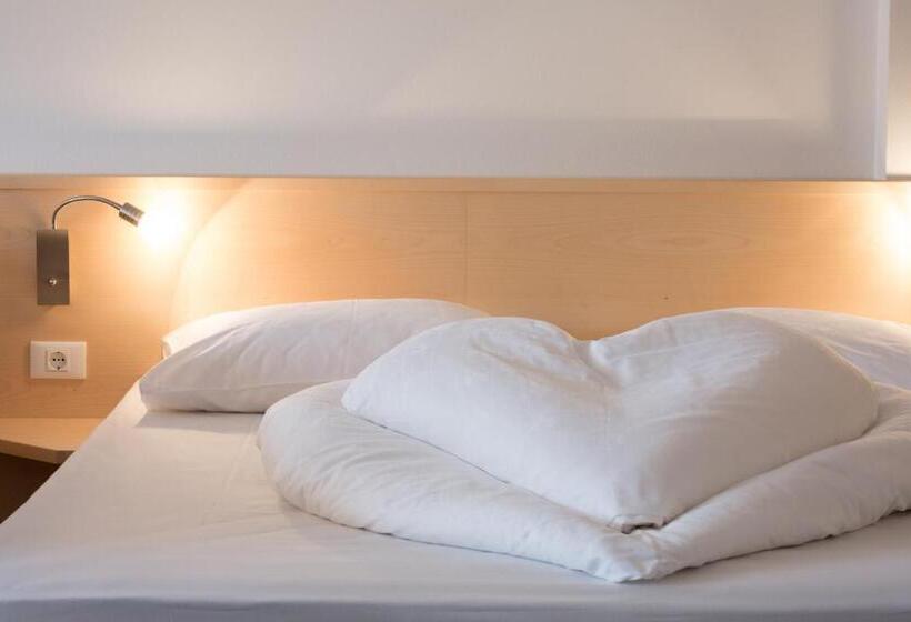 Апартаменты 1 Спальня с Террасой, Appartement Inge