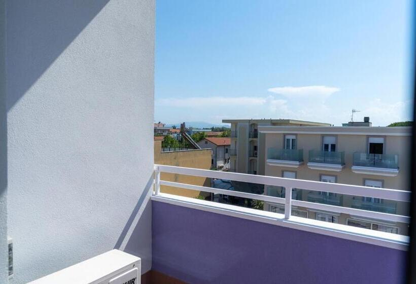 آپارتمان 1 خوابه با چشم‌انداز دریا, Beach Suite