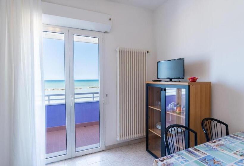 آپارتمان 1 خوابه با چشم‌انداز دریا, Beach Suite