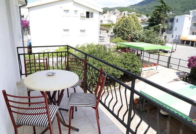 استودیو استاندارد با بالکن, Apartments Stevo Nikočević