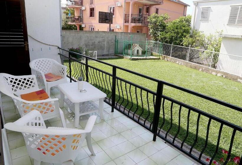 آپارتمان 2 خوابه, Apartments Stevo Nikočević