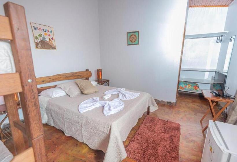 スタンダードトリプルルーム, Buddy's Hostel & Pousada Alto Paraiso