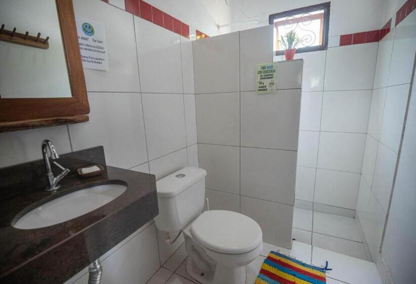 Кровать в Общей Комнате, Buddy's Hostel & Pousada Alto Paraiso
