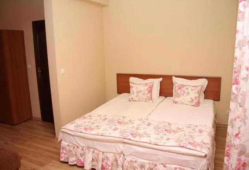 اتاق استاندارد, Guest House Stelia