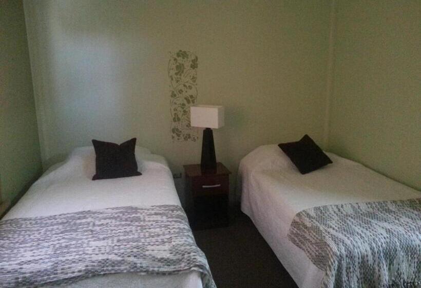 Standardzimmer, Juku Hostal