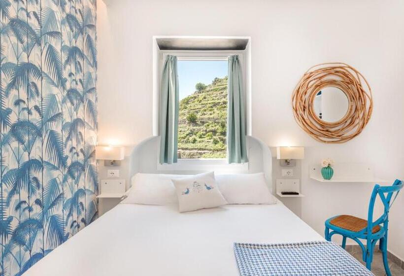 חדר סטנדרטי יחיד עם נוף לים, La Torretta Lodge