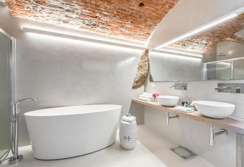 סוויטת דופלקס, La Torretta Lodge