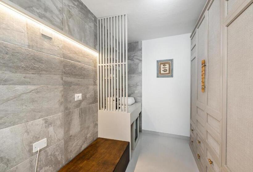 סוויטת 2 חדרי שינה, La Torretta Lodge