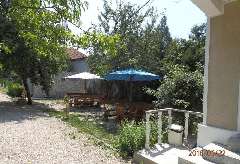 غرفة قياسية ثلاثية مطلة علي الحديقة, Tourist Paradis Costinesti