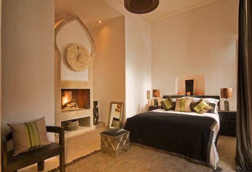 اتاق استاندارد, Riad Capaldi