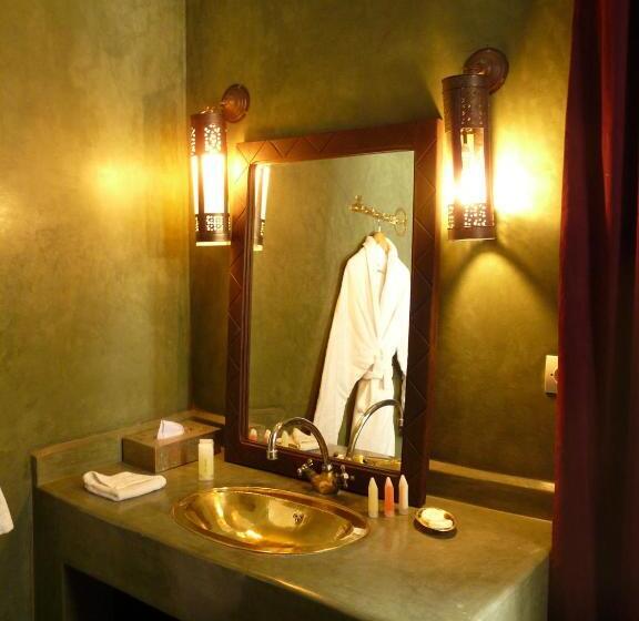 اتاق استاندارد, Riad Capaldi