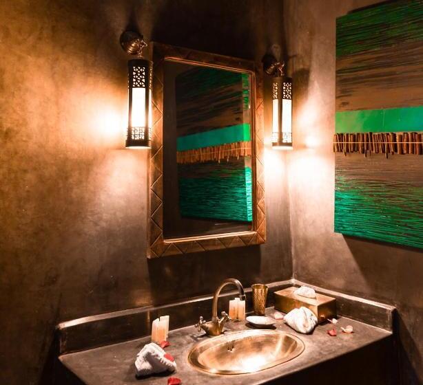 اتاق استاندارد, Riad Capaldi