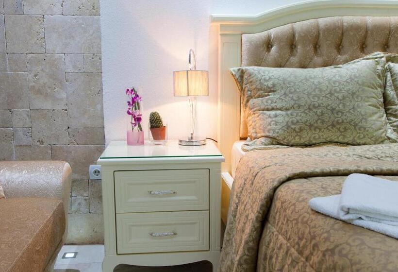 اتاق استاندارد, Senator