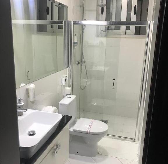 آپارتمان 2 خوابه با چشمانداز دریا, Senator