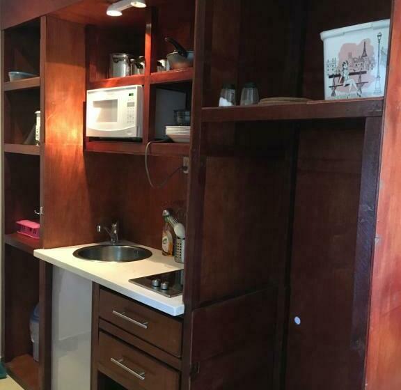 استودیوی استاندارد, Asteria Studios