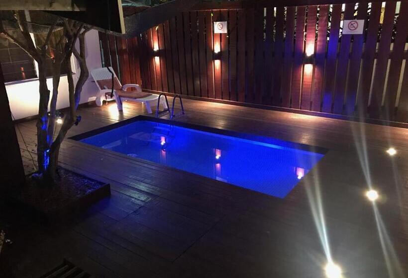 استودیوی استاندارد, Asteria Studios