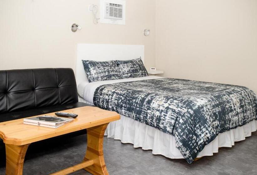 اتاق استاندارد, Crescent Motel