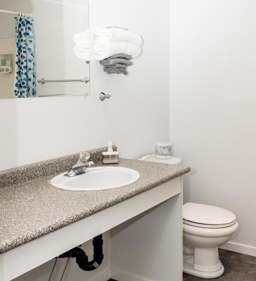 اتاق لوکس, Crescent Motel