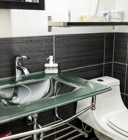 استودیو استاندارد با تخت کینگ, Crescent Motel