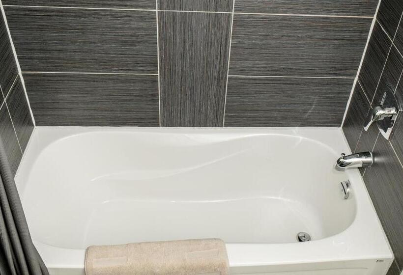 استودیو استاندارد با تخت کینگ, Crescent Motel