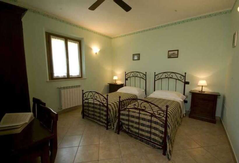 5 Bedroom Apartment, Agriturismo Macinatico