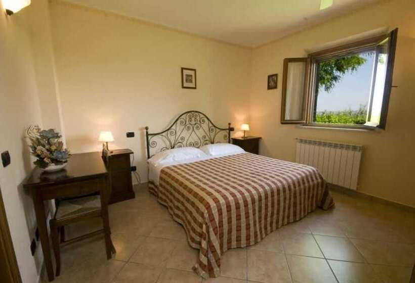 5 Bedroom Apartment, Agriturismo Macinatico