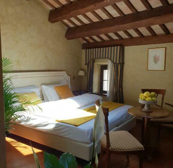 غرفة قياسية, I Giardini Segreti Di Villa Marcello Marinelli