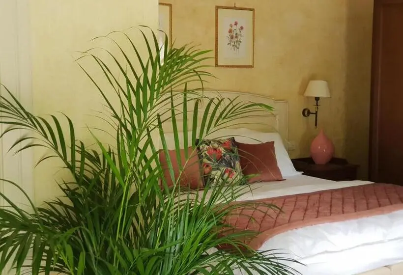 ２ベッドルームアパートメント, I Giardini Segreti Di Villa Marcello Marinelli