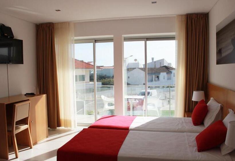 غرفة قياسية مطلّة علي البحر, Casa Praia Mar