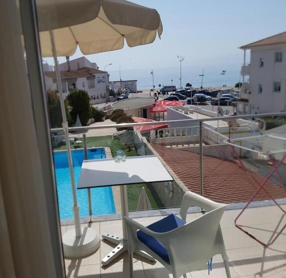 غرفة قياسية مطلّة علي البحر, Casa Praia Mar