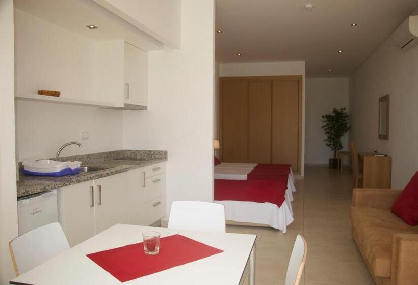 اتاق استاندارد سه تخته با بالکن, Casa Praia Mar