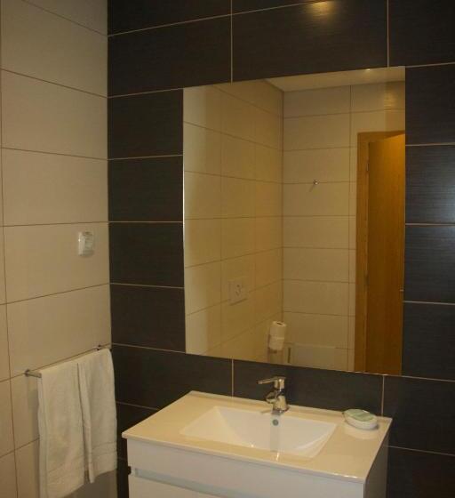 غرفة قياسية ثلاثية مزودة بشرفة, Casa Praia Mar