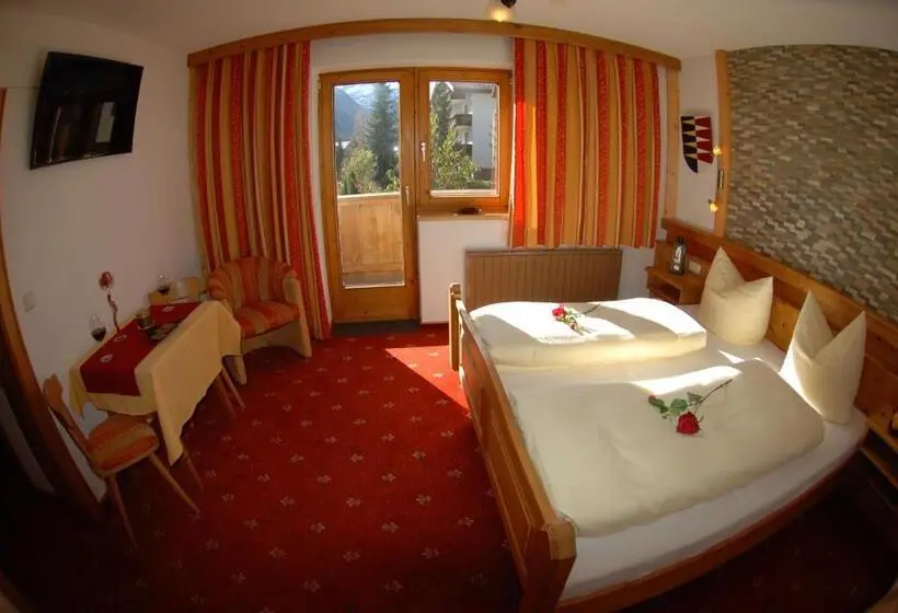 Comfort room with balcony, Gafluna