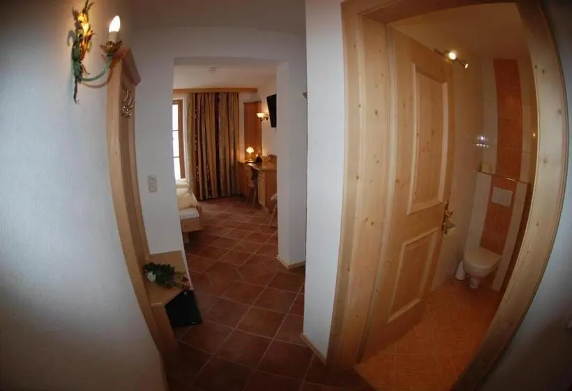 Comfort room with terrace, Gafluna