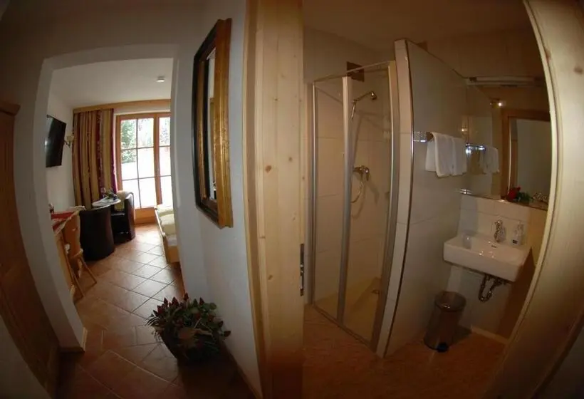 Comfort room with terrace, Gafluna