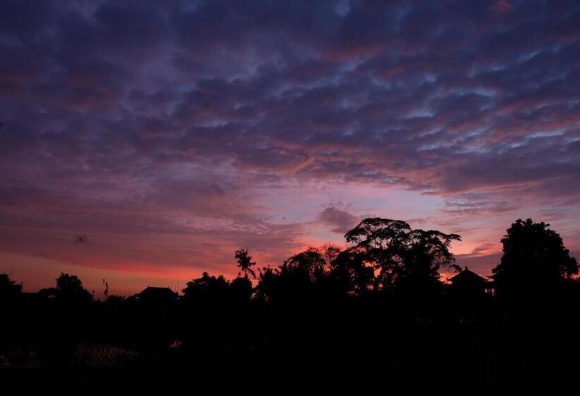 غرفة قياسية مطلّة علي الحديقة, Ganesha Ubud Inn