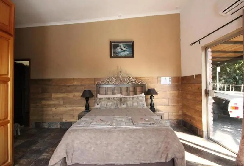 スイート（家族用）, Ingwe Guesthouse