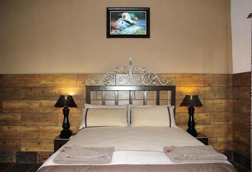 سوییت خانوادگی, Ingwe Guesthouse